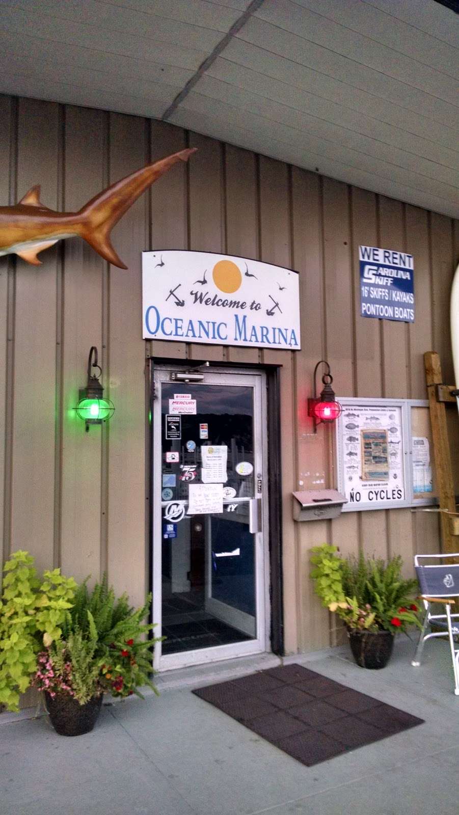 Oceanic Marina | 8 Washington St, Rumson, NJ 07760, USA | Phone: (732) 842-1194