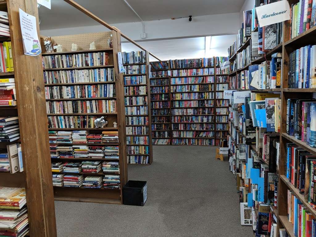 Hooked On Books | 3701 William Penn Hwy, Easton, PA 18045, USA | Phone: (610) 438-4464