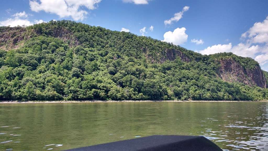 Nyack Boat Charter | 1A Spear St, Nyack, NY 10960 | Phone: (845) 535-1675