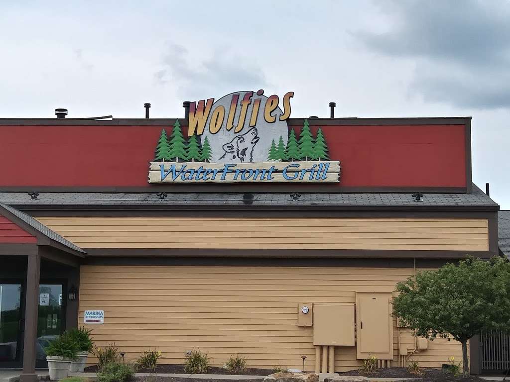 Wolfies Grill - Noblesville | 9015, 20999 Hague Rd, Noblesville, IN 46062, USA | Phone: (317) 219-6521