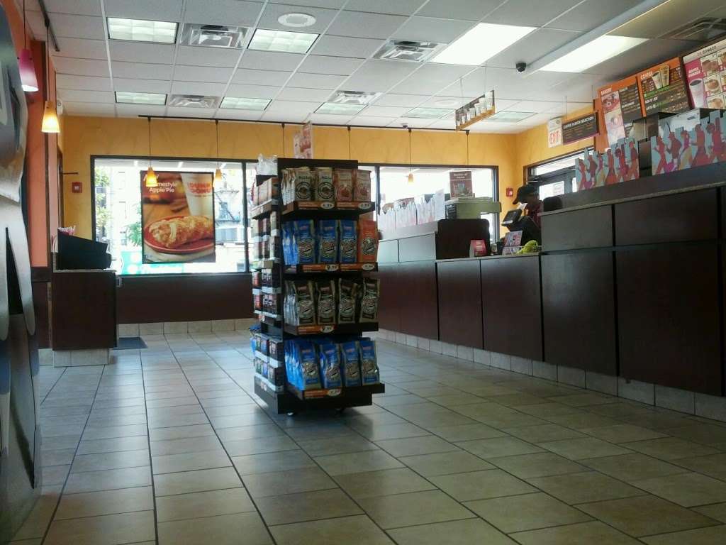 Dunkin | 6301 Riverdale Ave, The Bronx, NY 10471, USA | Phone: (718) 405-3200