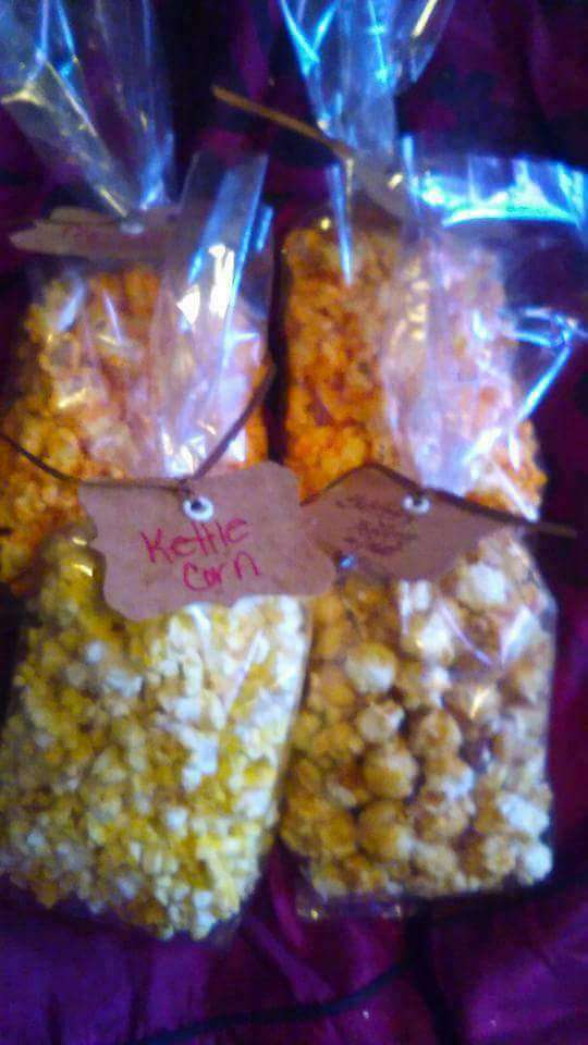 Lady T Creation Gourmet Popcorn | 92nd and, Compton Ave, Los Angeles, CA 90002, USA | Phone: (323) 849-8892