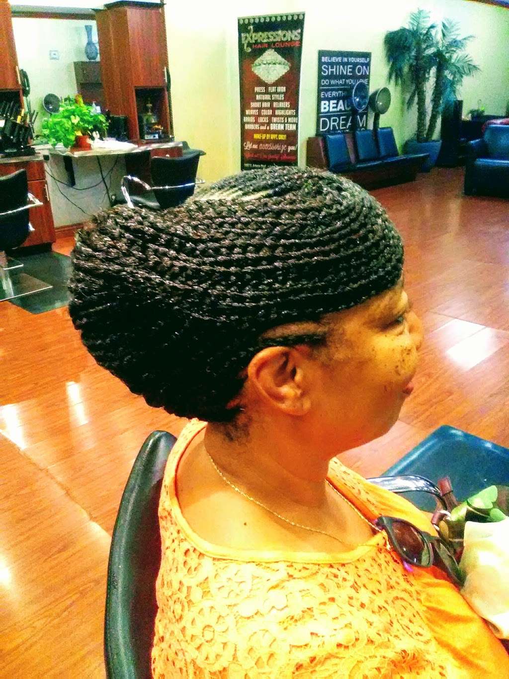 Expressions Hair Lounge | 1067 E Artesia Blvd, Long Beach, CA 90805, USA | Phone: (562) 422-4400