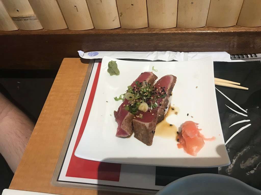 Fuji Japanese Restaurant | 253 N McDowell Blvd, Petaluma, CA 94954, USA | Phone: (707) 778-8600