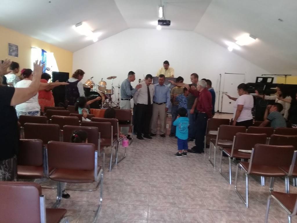 Iglesia de Familia de Dios de Mexico A.r. | José María Morelos y Pavón 5556, Pedregalde Sta Julia, 22604 Tijuana, B.C., Mexico | Phone: 664 700 1397