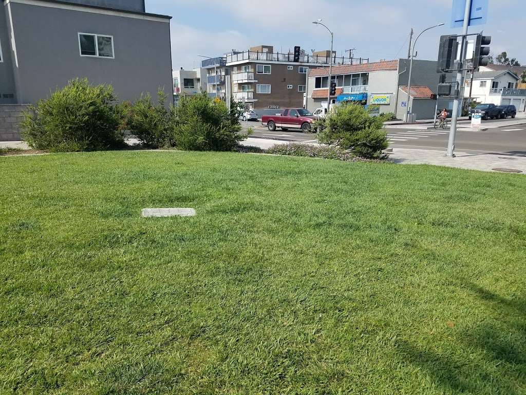 Gateway Parkette | 7503003900, Redondo Beach, CA 90277