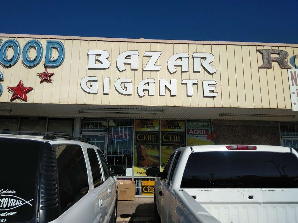 Bazar Gigante | 979 Federal Rd, Houston, TX 77015 | Phone: (713) 450-2240