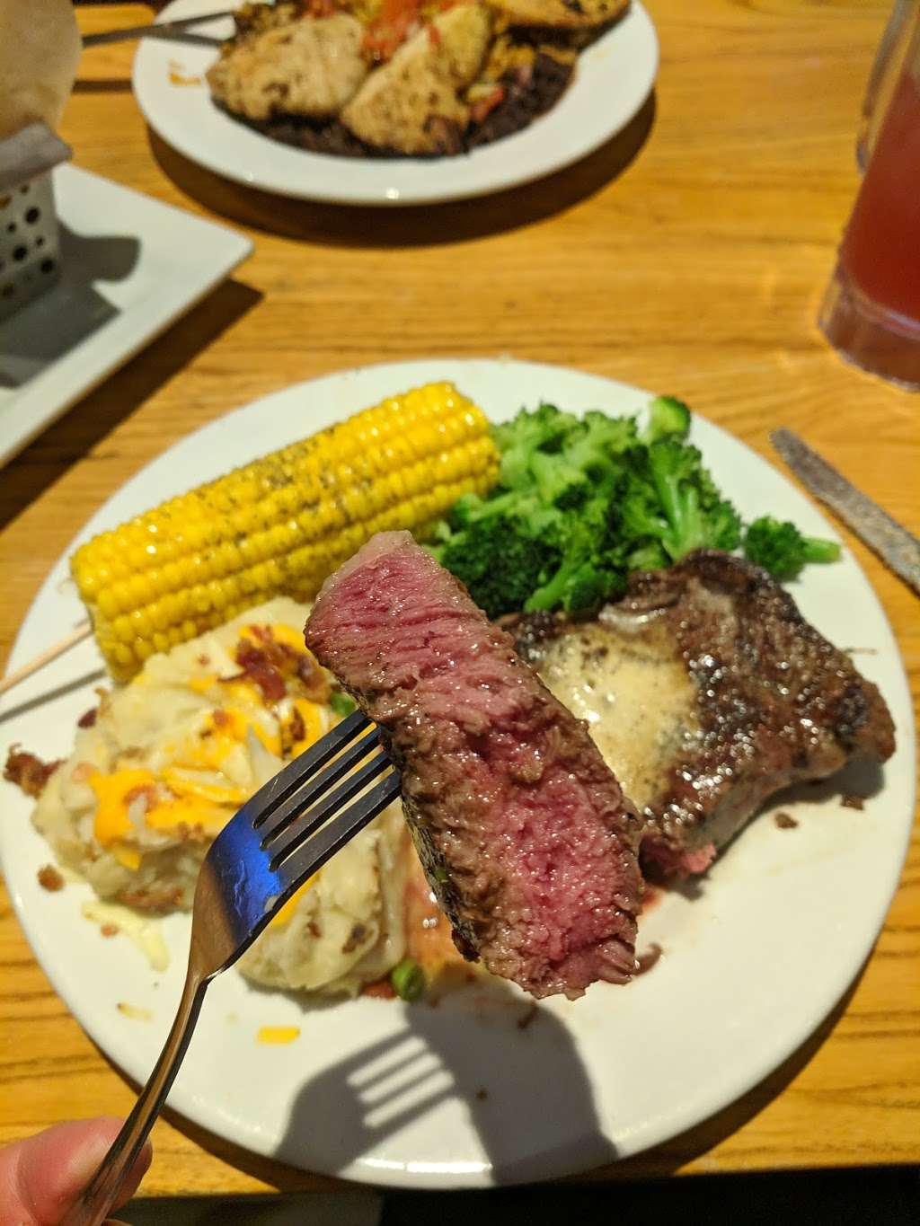 Chilis Grill & Bar | 17419 US-441, Mt Dora, FL 32757, USA | Phone: (352) 589-4002