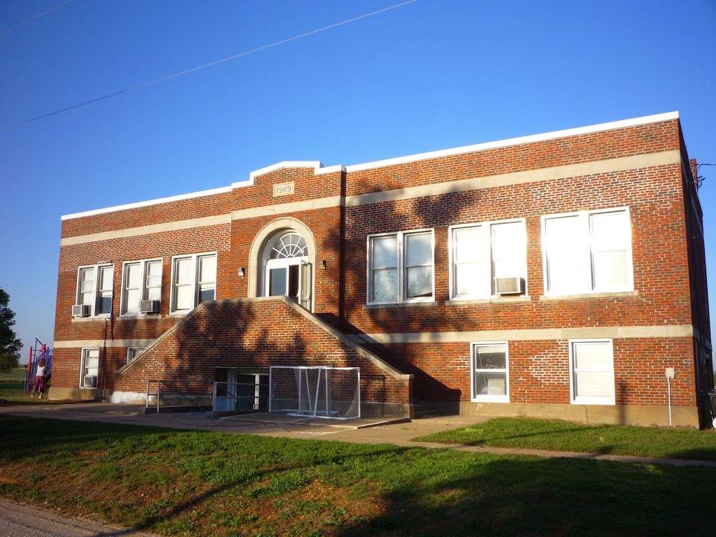 Mont Ida Elementary School | 22081 NW Yoder Rd, Welda, KS 66091, USA