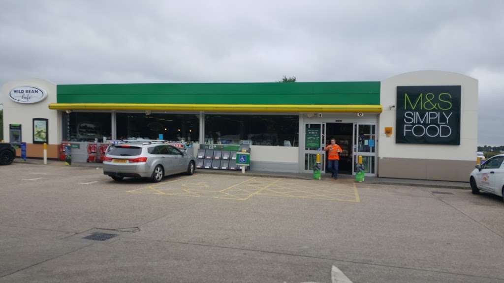 BP | A414 Potter St, Harlow CM17 9AG, UK | Phone: 01279 413452