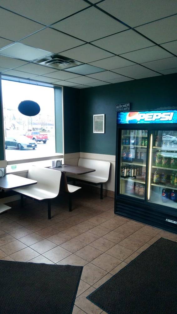 Poplar Pizza WNY | 2912 William St, Cheektowaga, NY 14227, USA | Phone: (716) 892-5118