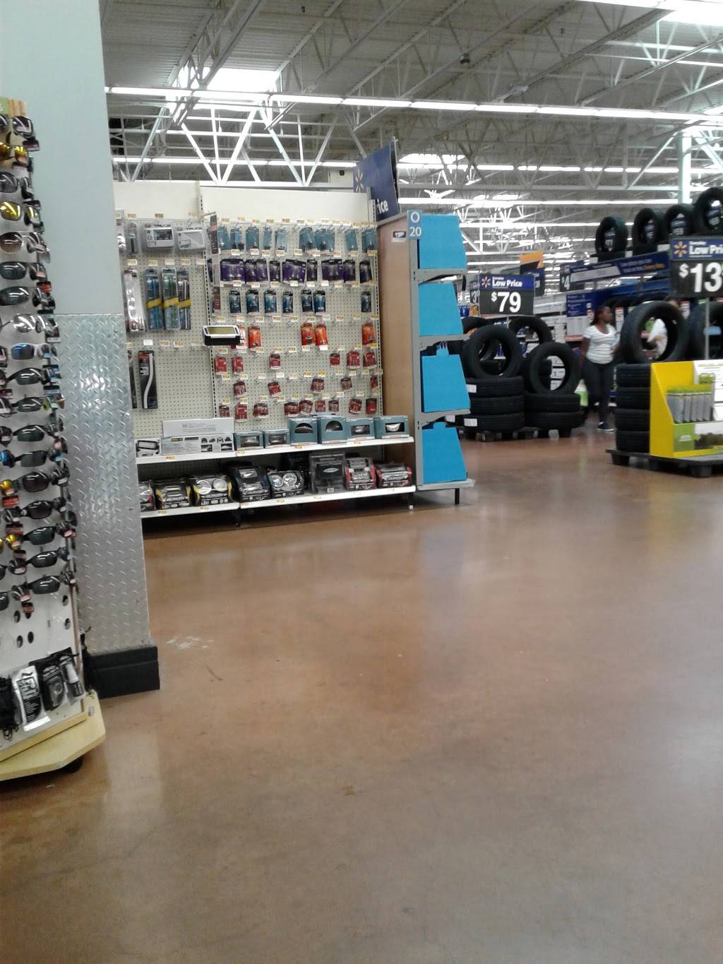 Walmart Auto Care Centers | 3400 Steelyard Dr, Cleveland, OH 44109, USA | Phone: (216) 661-5503