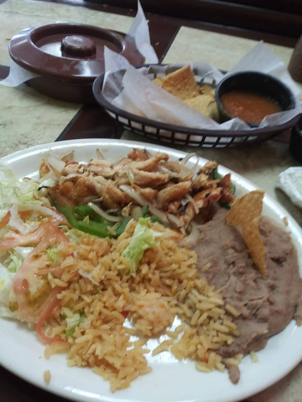 Claudias Restaurant #2 | 5132 W Military Dr, San Antonio, TX 78242, USA | Phone: (210) 272-0020