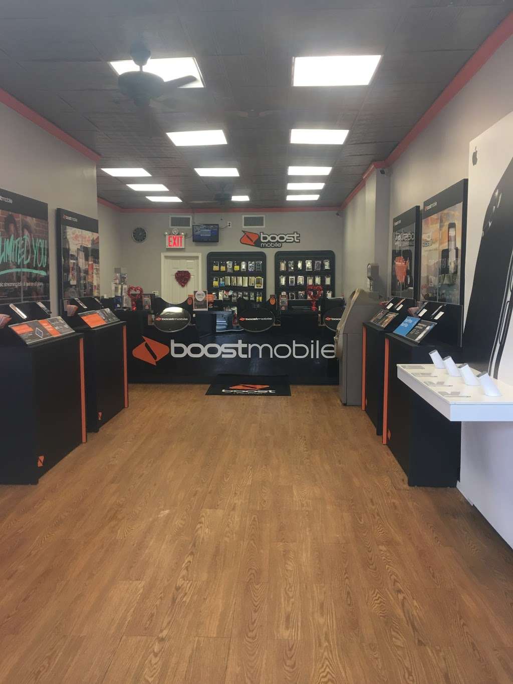 Metro by T-Mobile | 1440 Forest Ave, Staten Island, NY 10302 | Phone: (718) 273-5316