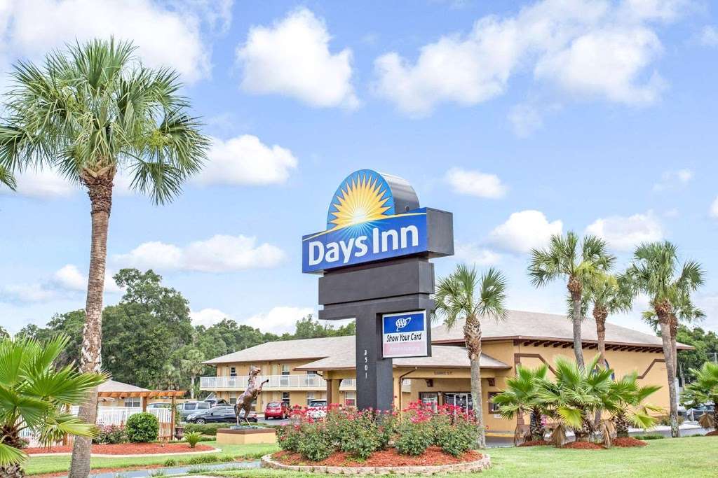 Days Inn by Wyndham Orange City/Deland | 2501 N Volusia Ave, Orange City, FL 32763 | Phone: (386) 218-2136