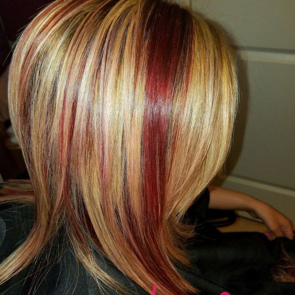 Minettes Amazing Hair | 948 S Fry Rd, Katy, TX 77450, USA | Phone: (281) 676-8223