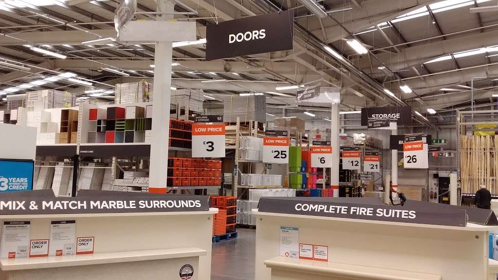 B&Q | Lakeside Retail Park, Heron Way, Grays RM20 3WJ, UK | Phone: 01708 682700