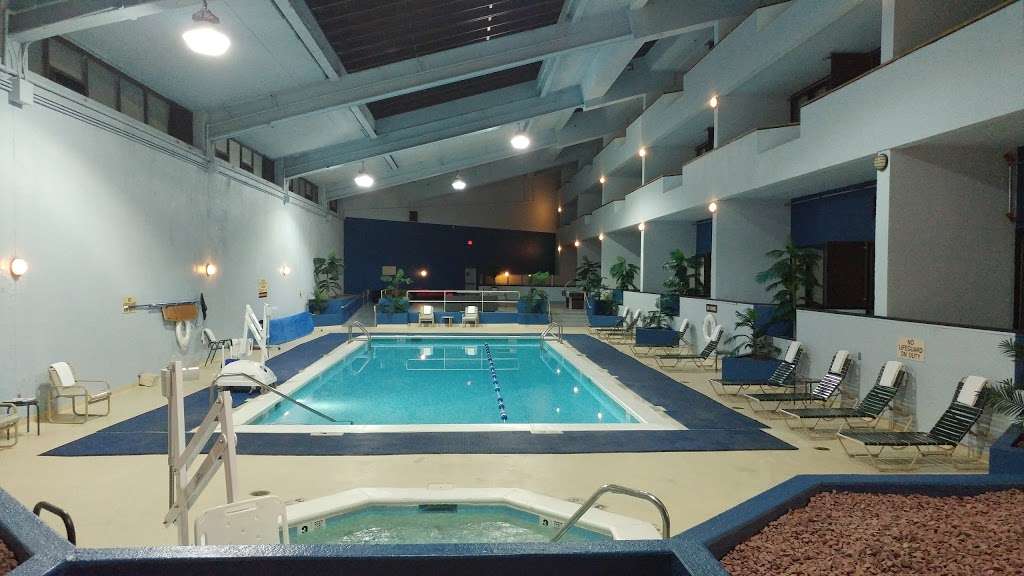 Long Island Marriott, 101 James Doolittle Blvd, Uniondale, NY 11553, USA