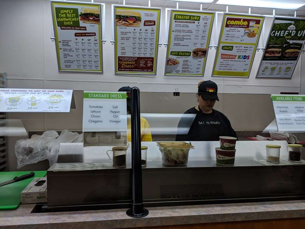 Goodcents Deli Fresh Subs | 117 NW Barry Rd, Kansas City, MO 64155 | Phone: (816) 468-1212
