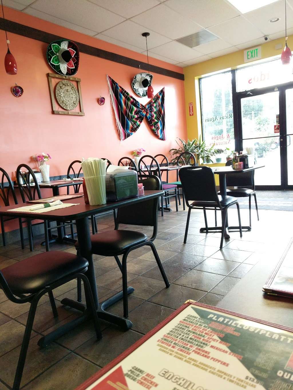 El Sombrero Mexican Restaurant | 529 S Camp Meade Rd, Linthicum Heights, MD 21090, USA | Phone: (410) 859-4136