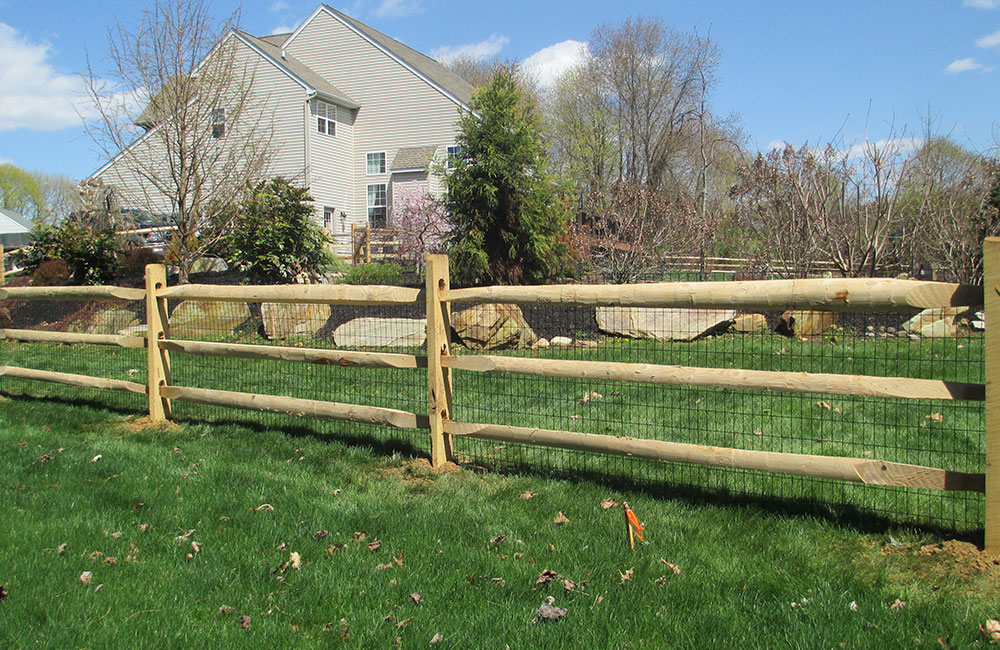 HomeTown Fencing | 9330, 915 W Main St, New Holland, PA 17557, USA | Phone: (717) 656-6560