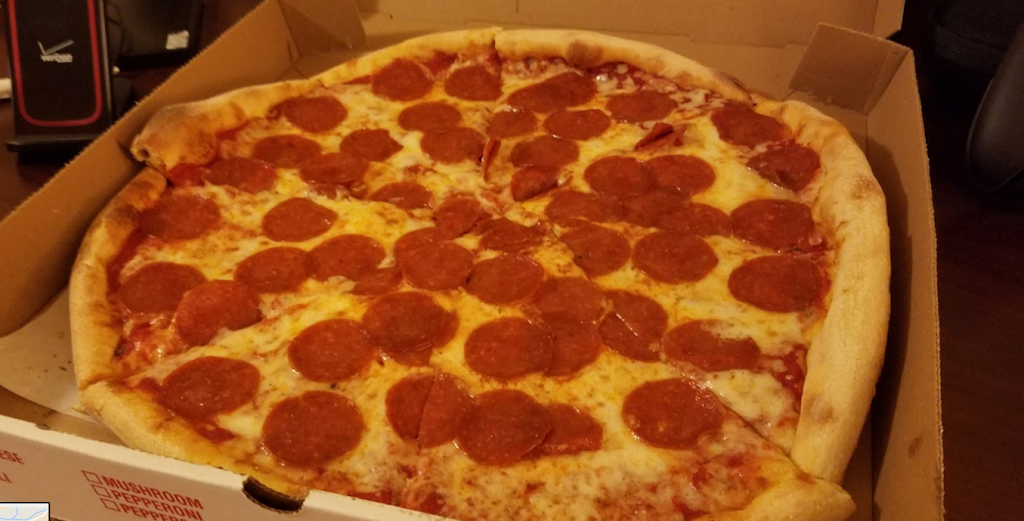 Franks Pizza | 212 Enterprise Dr #8, Rockaway, NJ 07866 | Phone: (973) 328-3833