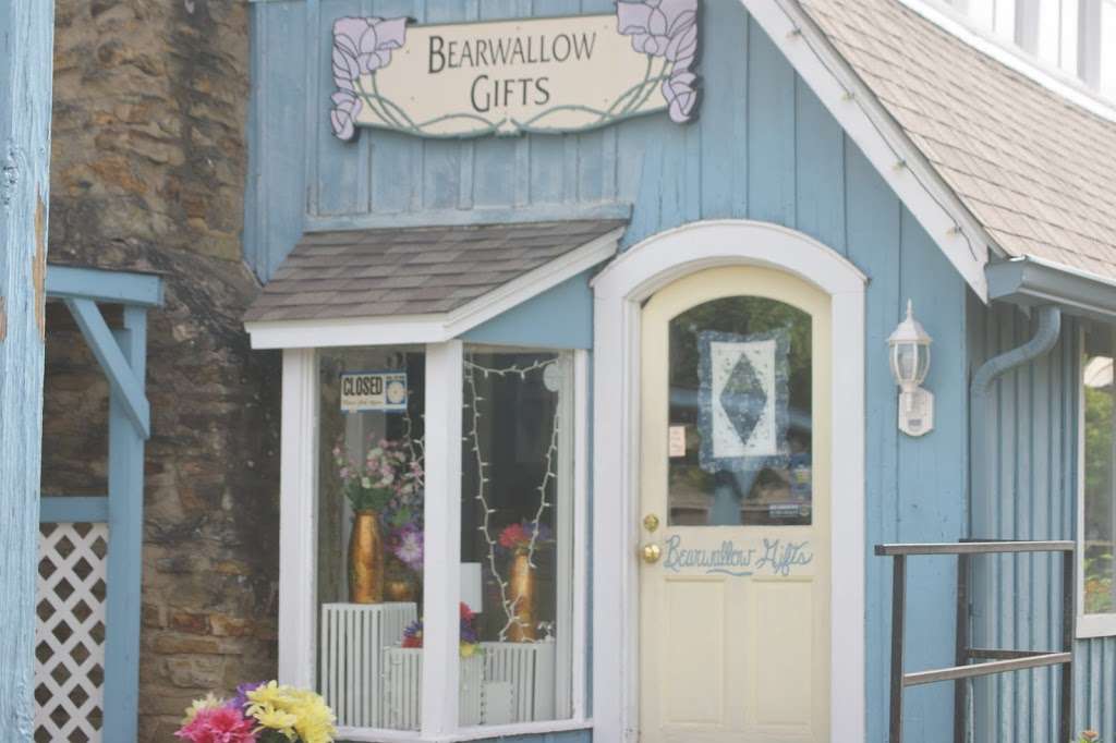 Bearwallow Gifts | 161 S Van Buren St, Nashville, IN 47448, USA | Phone: (812) 988-8255