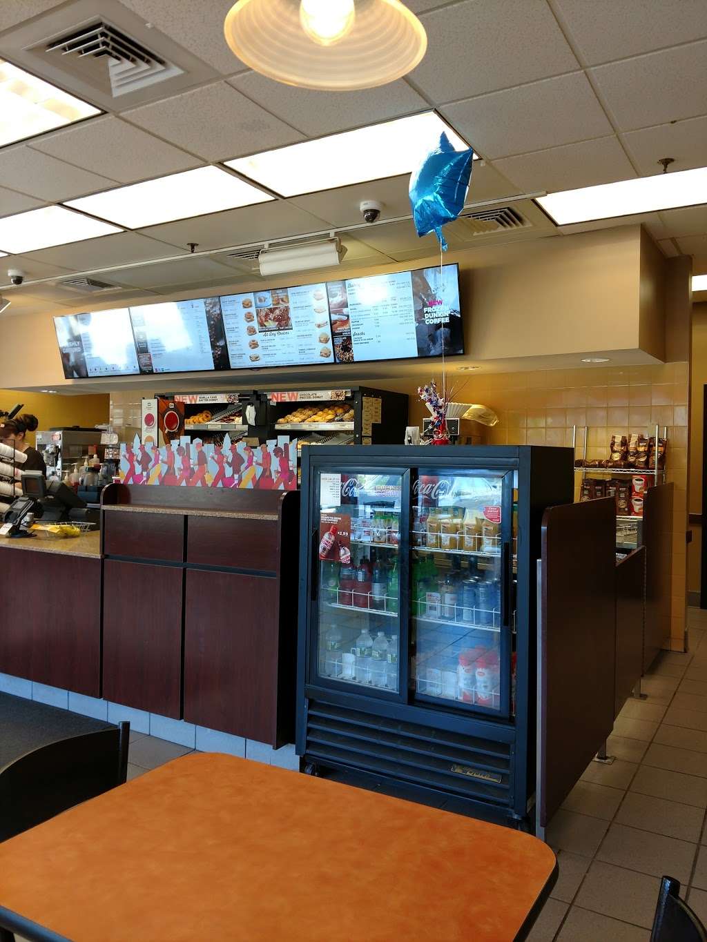 Dunkin | 648 County St, Taunton, MA 02780, USA | Phone: (508) 823-3447