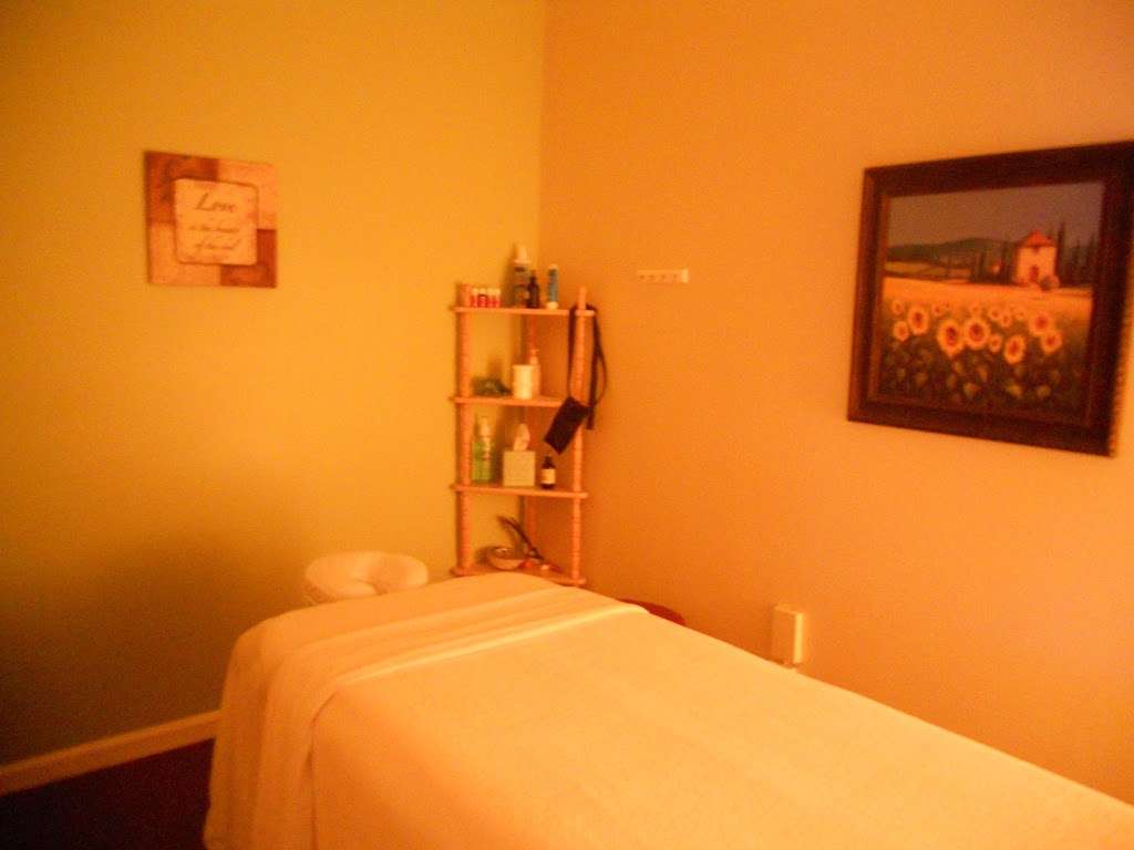 RLE Massage & Posture Therapy | 813 US-1, Lake Park, FL 33403, USA | Phone: (561) 845-2541