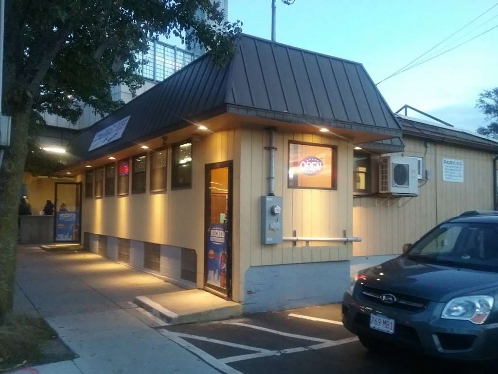 Beachmont Roast Beef | 629 Winthrop Ave, Revere, MA 02151, USA | Phone: (781) 289-7968