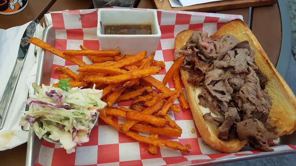 Genesee Pub and BBQ | 25948 Genesee Trail Rd, Golden, CO 80401, USA | Phone: (720) 242-9803