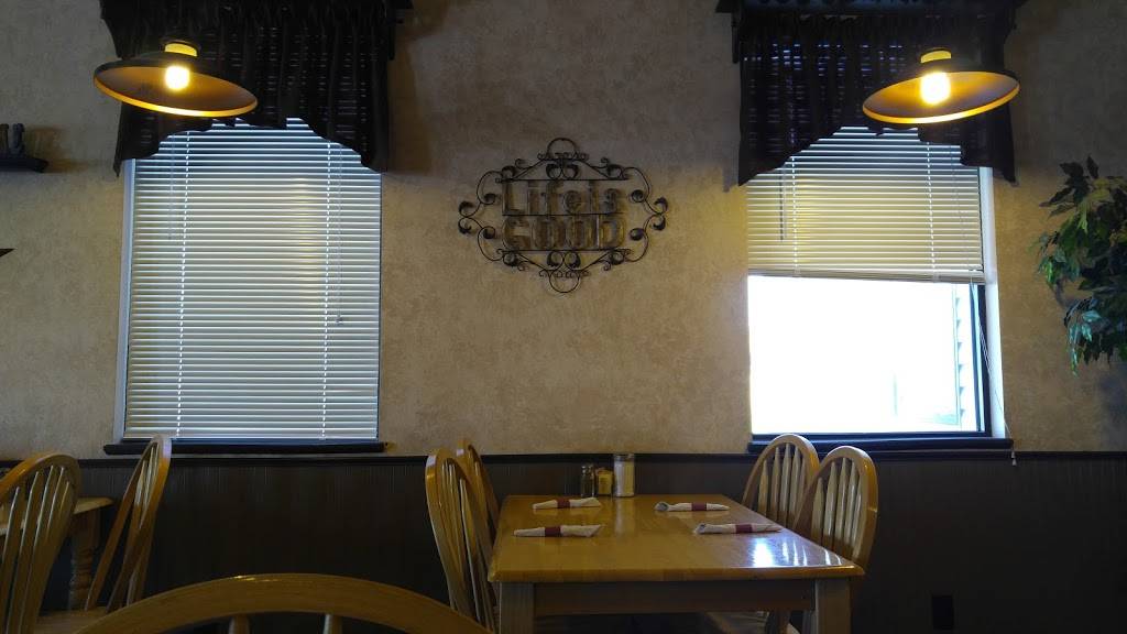 Cold Mountain Creek Restaurant | 1825 ID-16, Emmett, ID 83617, USA | Phone: (208) 365-1570