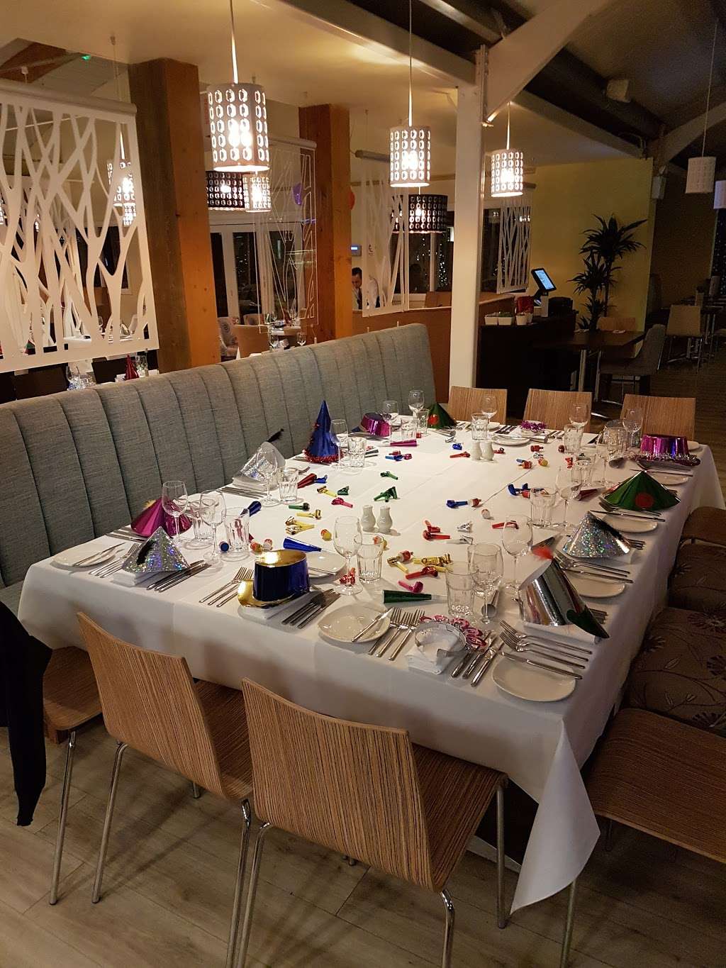 The Olive Tree | 6 Pleasure Pit Rd, Ashtead KT21 1HU, UK | Phone: 01372 271188