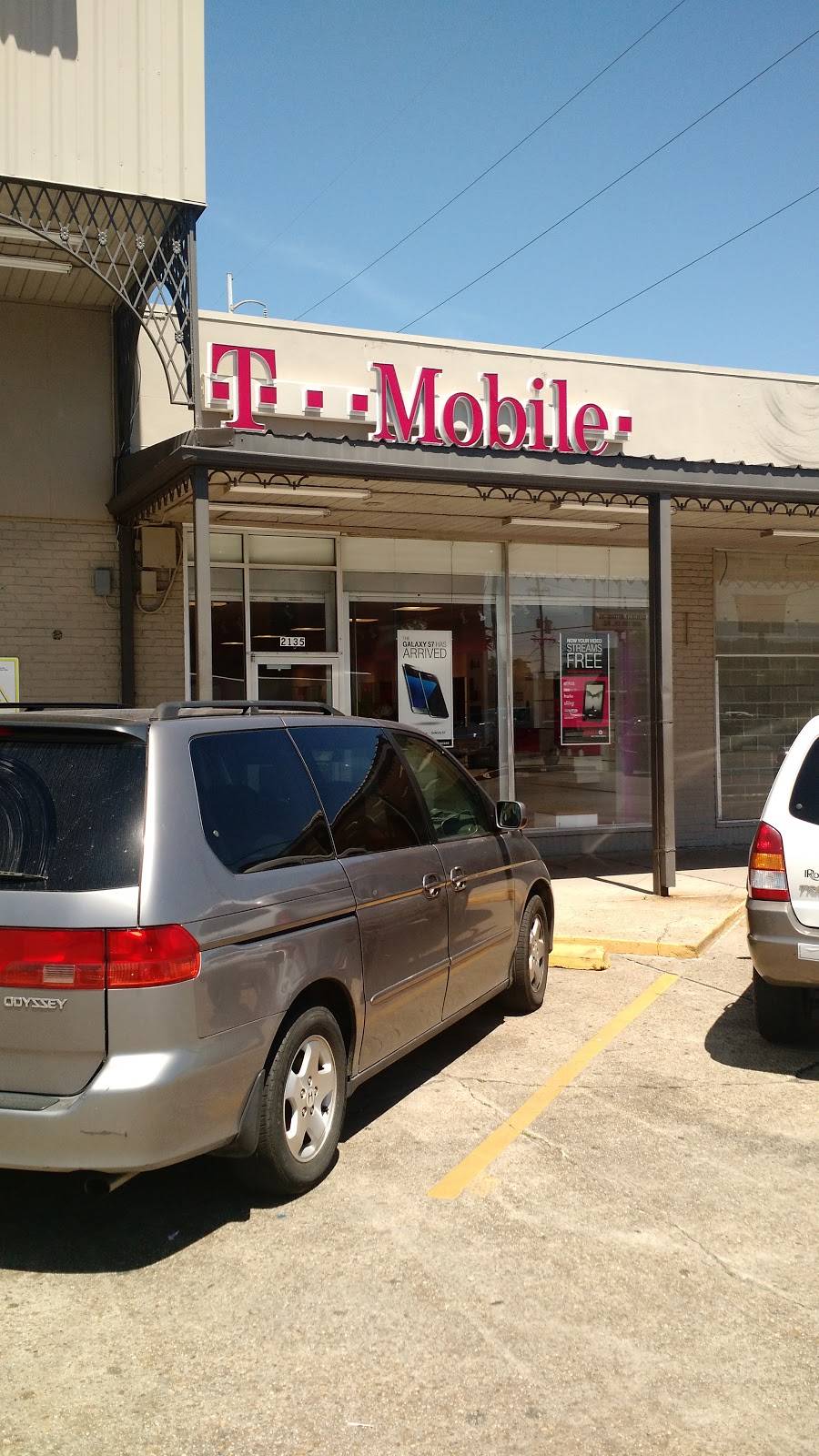 T-Mobile | 2135 Caton St, New Orleans, LA 70122, USA | Phone: (504) 288-4156