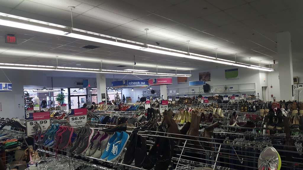 Goodwill Retail Store & Donation Center | 2200 South Dakota Ave NE, Washington, DC 20018 | Phone: (202) 715-2658