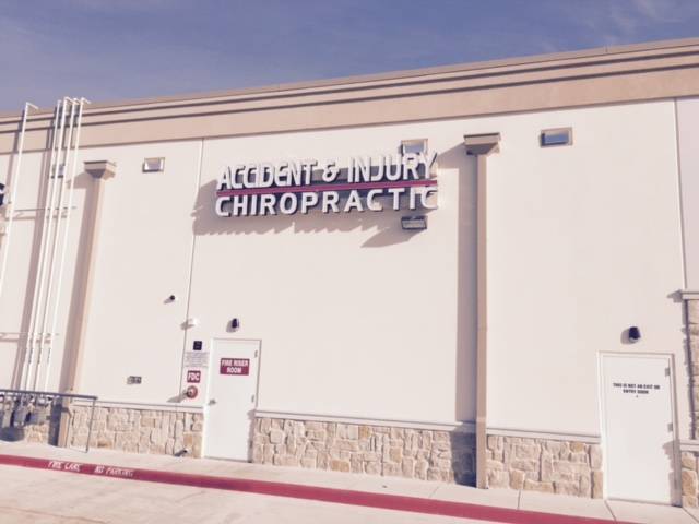 Accident & Injury Chiropractic Fort Worth | 2722 E Berry St, Fort Worth, TX 76105, USA | Phone: (817) 335-4878 Accident & Injury Chiropractic Fort Worth | 2722 E Berry St, Fort Worth, TX 76105, USA | Phone: (817) 335-4878