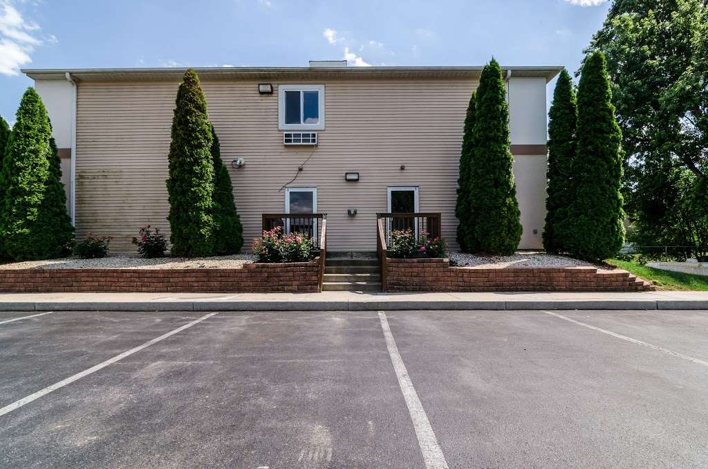 Motel 6 Gordonville | 2959 Lincoln Hwy E, Gordonville, PA 17529, USA | Phone: (717) 687-3880
