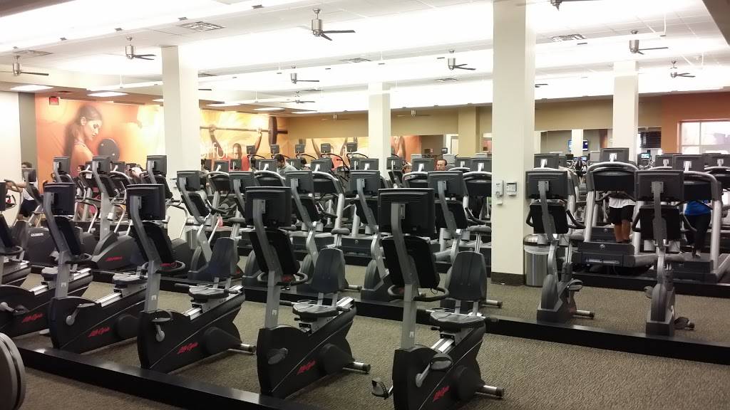 LA Fitness | 314 Copley Pl, Gaithersburg, MD 20878, USA | Phone: (301) 944-5734