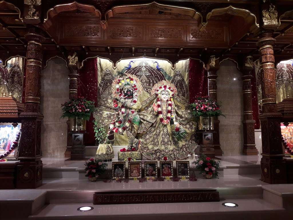 Hare Krishna Temple & Cultural Center | 1320 W 34th St, Houston, TX 77018, USA | Phone: (713) 686-4482