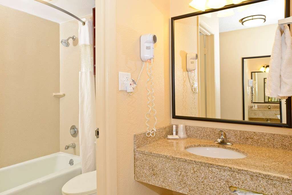 Daytona Beach Shores Hotel (Formerly Lexington Inn) | 2323 S Atlantic Ave, Daytona Beach Shores, FL 32118 | Phone: (386) 255-0476