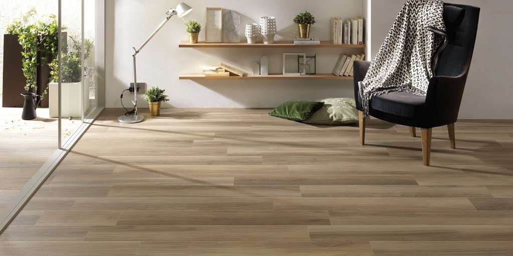 Padron Flooring | 3223 Lake Worth Rd, Lake Worth, FL 33461 | Phone: (561) 969-3393