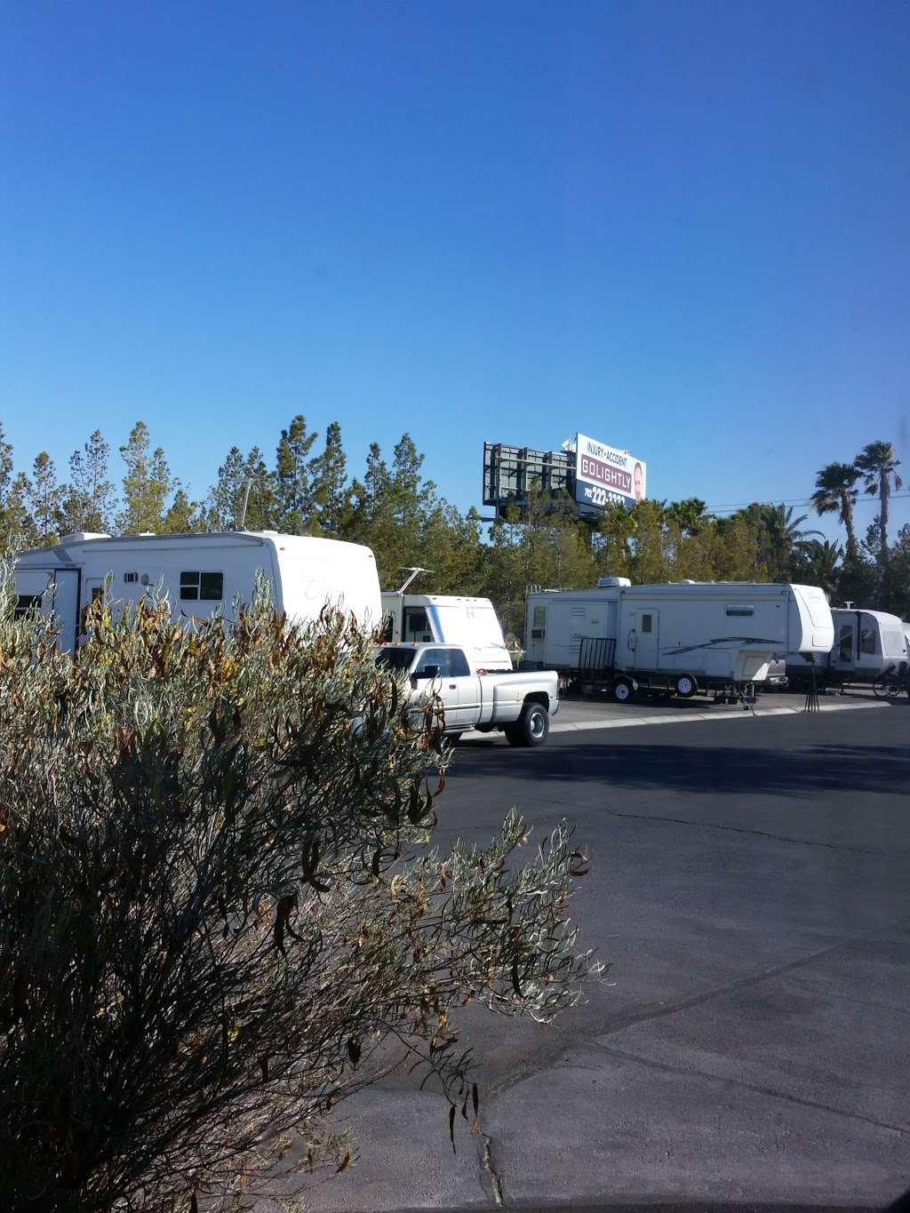 Duck Creek RV Park | 6635 Boulder Hwy, Las Vegas, NV 89122, USA | Phone: (702) 454-7090