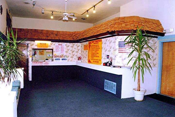 Hot Tropics | 17389 Hesperian Blvd, San Lorenzo, CA 94580, USA | Phone: (510) 278-8827