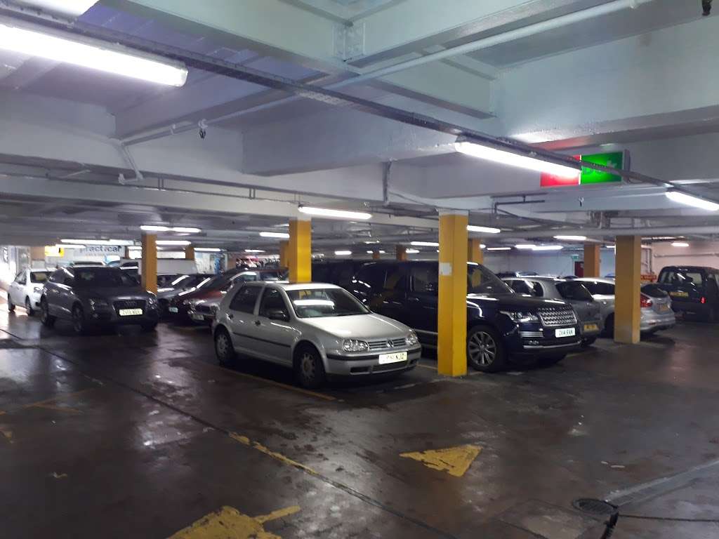 Parking Here - London, Swiss Cottage, NW3 | 97 Avenue Road, London NW3 5EG, UK | Phone: 020 3950 2295