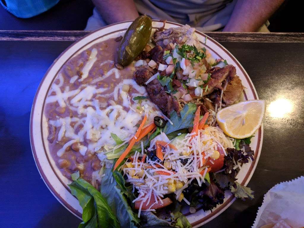 El Pescador | 1305 Ventura St, Fillmore, CA 93015, USA | Phone: (805) 524-9999