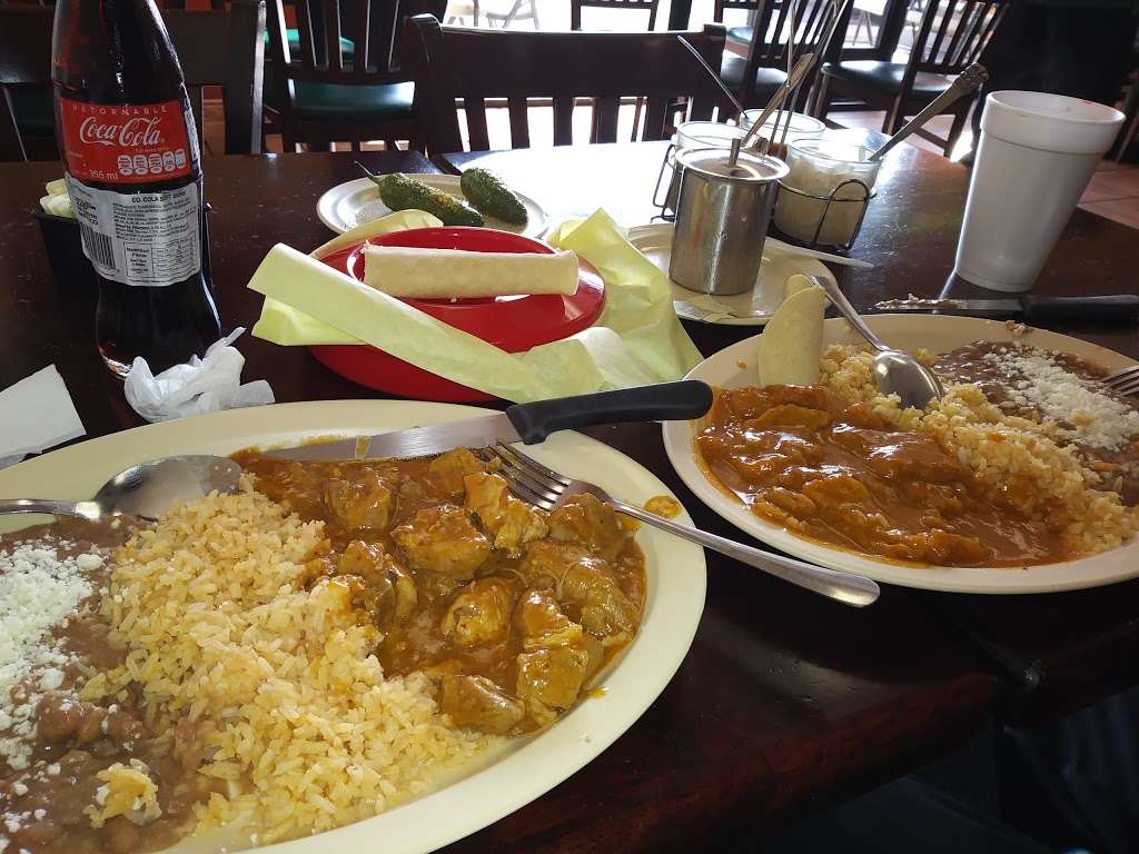 Las Chinampas | 8025 Pioneer Blvd, Whittier, CA 90606 | Phone: (562) 692-0110