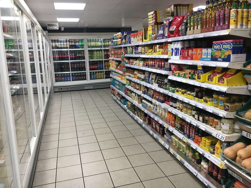 Tesco Express | Mawney Rd, Romford RM7 8AB, UK | Phone: 0345 610 2982