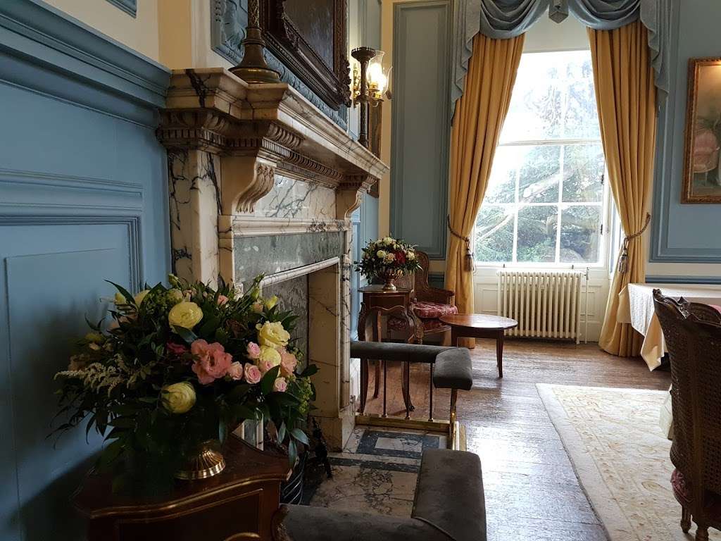 Addington Palace Mansion | Gravel Hill, Croydon CR0 5BB, UK | Phone: 020 8662 5000