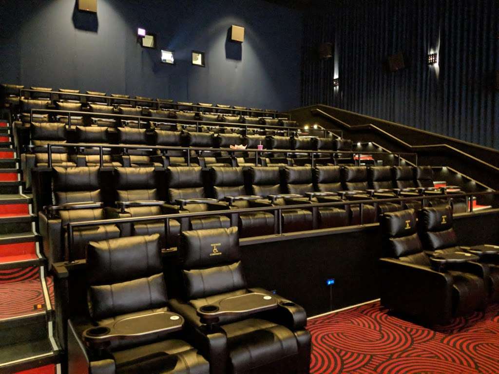 Reading Cinemas Manville with TITAN LUXE | 180 N Main St, Manville, NJ 08835 | Phone: (908) 707-4373