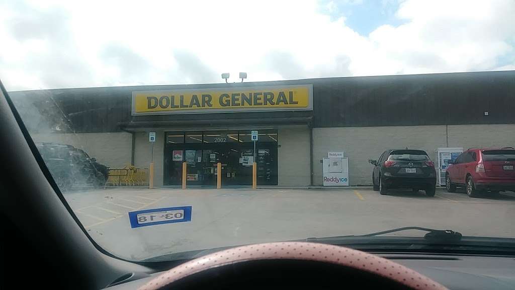 Dollar General | 2002 E Southcross, San Antonio, TX 78223, USA | Phone: (512) 670-8983